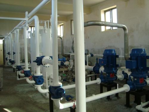 551661_110544352419458_1931949080_n